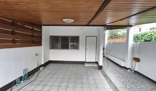 Дом, 3 спальни на продажу в Pa Daet, Чианг Маи Baan Amorn Nivet