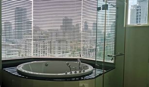 3 Bedrooms Condo for sale in Khlong Toei Nuea, Bangkok Royce Private Residences