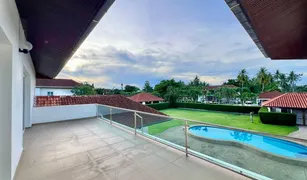 6 chambres Villa a vendre à Pong, Pattaya St.James Park