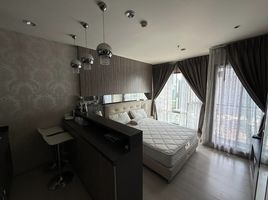 Studio Apartment for rent at Rhythm Asoke, Makkasan