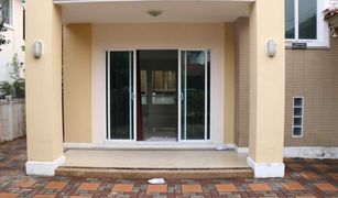 3 Bedrooms House for sale in Bang Khu Wat, Pathum Thani Chuanchuen Brookside