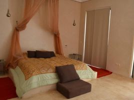 3 Schlafzimmer Penthouse zu vermieten im Appartement meublé route Ourika, Na Marrakech Medina, Marrakech