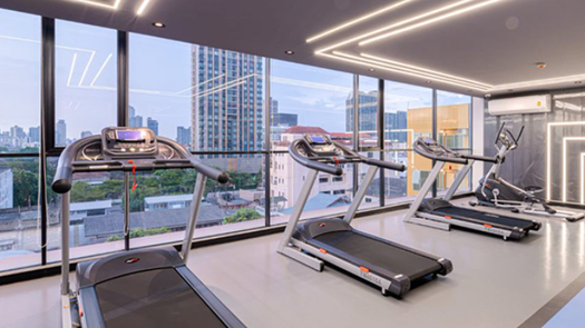 Photos 1 of the Fitnessstudio at Plum Condo Sukhumvit 62