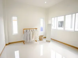 3 Bedroom House for sale in Tha Wang Tan, Saraphi, Tha Wang Tan