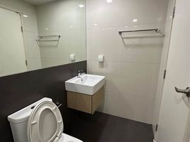 2 Bedroom Condo for rent at Chambers On-Nut Station, Bang Chak
