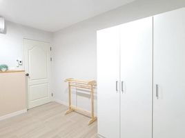 2 Schlafzimmer Appartement zu verkaufen im Regent Home 2, Anusawari