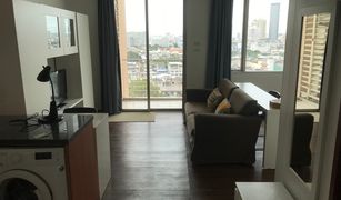 Studio Condo for sale in Khlong Ton Sai, Bangkok Villa Sathorn