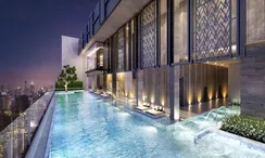 Photo 3 of the Communal Pool at The Address Siam-Ratchathewi