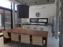 4 Bedroom Villa for rent in Buenos Aires, Azul, Buenos Aires