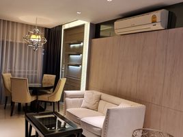 3 спален Таунхаус на продажу в Patio Pattanakarn 38, Suan Luang