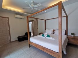 3 Schlafzimmer Villa zu vermieten im Mahogany Pool Villa, Choeng Thale, Thalang, Phuket