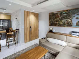 2 Schlafzimmer Wohnung zu vermieten im Baan Thanon Sarasin, Lumphini