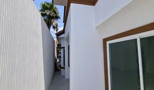 4 Bedrooms House for sale in Krathum Lom, Nakhon Pathom Narawadee