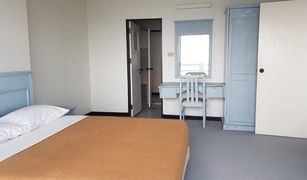 2 Bedrooms Condo for sale in Taphong, Rayong New World Condotel 