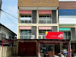 ทาวน์เฮ้าส์ 4 ห้องนอน ให้เช่า ในทำเล ตลาดสดเทศบาลตำบลหางดง, หางดง, หางดง