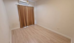 3 Bedrooms Townhouse for sale in Dokmai, Bangkok Stories Onnut-Wongwaen