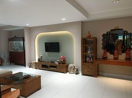 ขายบ้านเดี่ยว 5 ห้องนอน ใน วังทองหลาง กรุงเทพมหานคร, สะพานสอง, วังทองหลาง