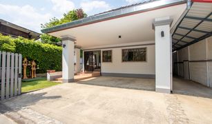 3 Bedrooms House for sale in Chang Khlan, Chiang Mai 