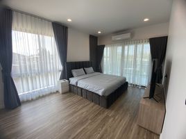 4 Schlafzimmer Haus zu vermieten im Burasiri Krungthep Kreetha, Hua Mak, Bang Kapi