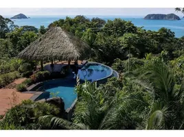 6 Bedroom House for sale at Manuel Antonio, Aguirre