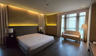 3 Bedrooms Condo for sale in Lumphini, Bangkok The Crest Ruamrudee