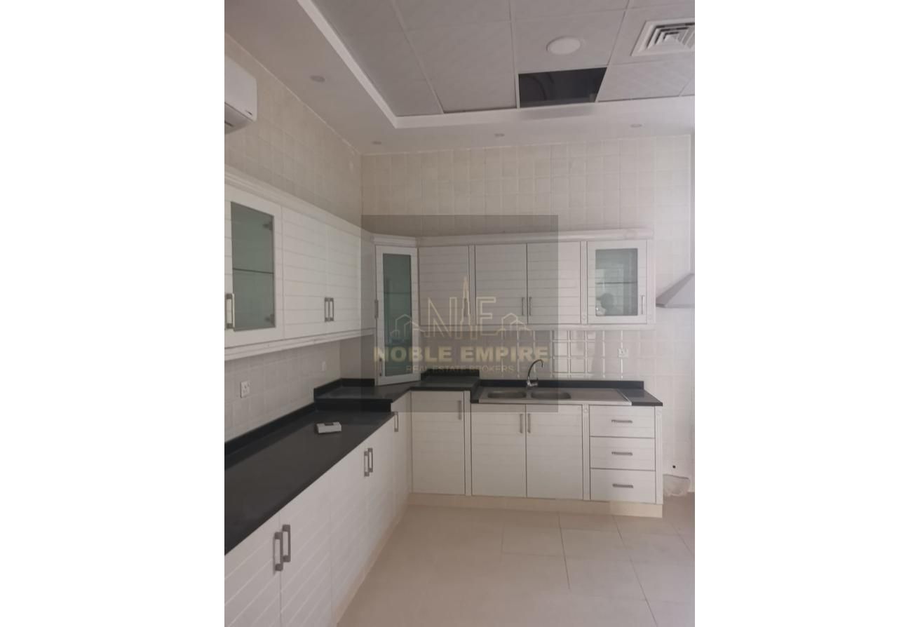 Villas Area Oud Al Muteena