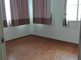 4 Schlafzimmer Haus zu verkaufen im Phrueksa 2 Village, Lam Phak Kut, Thanyaburi