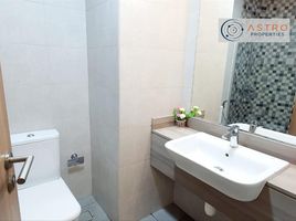 Studio Appartement zu verkaufen im Azizi Plaza, Phase 1, Al Furjan