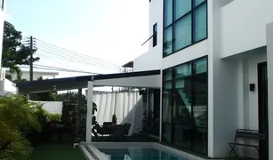 3 Schlafzimmern Villa zu verkaufen in Kathu, Phuket 