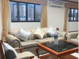 在G.P. Grande Tower租赁的3 卧室 公寓, Khlong Toei Nuea