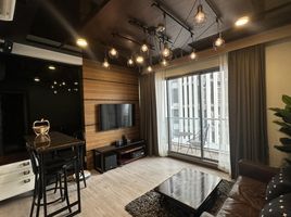 1 спален Кондо в аренду в The Lofts Ekkamai, Phra Khanong, Кхлонг Тоеи, Бангкок