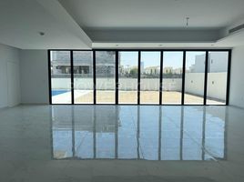 5 Bedroom Villa for sale at Jumeirah Park Homes, European Clusters