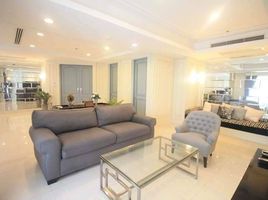 3 спален Кондо в аренду в La Vie En Rose Place, Khlong Tan