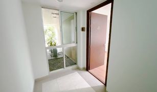 1 Bedroom Condo for sale in Sam Sen Nai, Bangkok Centric Scene Aree 2