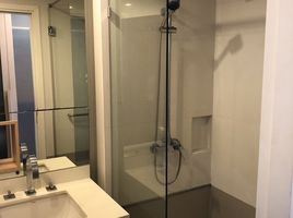 1 спален Квартира в аренду в Wind Sukhumvit 23, Khlong Toei Nuea