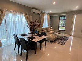 บ้านเดี่ยว 4 ห้องนอน ให้เช่า ในโครงการ มัณฑนา 2 บางนา กม.7, บางแก้ว