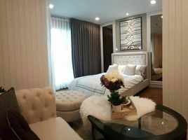 Studio Apartment for rent at The Address Chidlom, Lumphini