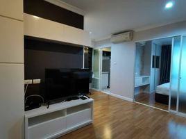 1 Bedroom Condo for sale at Lumpini Place Rama IX-Ratchada, Huai Khwang