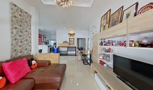 3 chambres Maison a vendre à Ton Pao, Chiang Mai Boonfah Grand Home 2