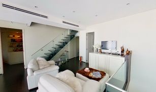 4 Bedrooms Penthouse for sale in Bang Lamphu Lang, Bangkok Watermark Chaophraya