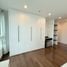 2 Schlafzimmer Wohnung zu vermieten im 15 Sukhumvit Residences, Khlong Toei Nuea