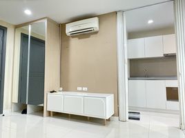 1 Bedroom Condo for sale at Elements Srinakarin, Nong Bon