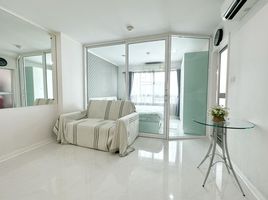 1 Bedroom Condo for sale at Lumpini Ville Cultural Center, Sam Sen Nok