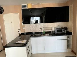 2 Bedroom Apartment for sale at Airlink Residence, Khlong Sam Prawet