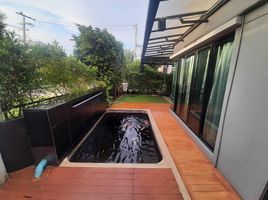 7 Bedroom Villa for sale at Bangkok Boulevard Theparak-Wongwean, Thepharak