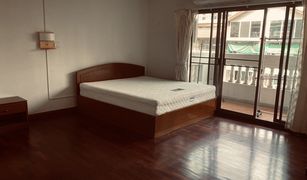 3 Bedrooms Apartment for sale in Khlong Toei Nuea, Bangkok Crystal Ville Court Sukhumvit