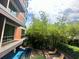 3 Schlafzimmer Appartement zu vermieten im Promphan 53, Khlong Tan Nuea