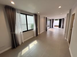 4 Bedroom House for rent in Bang Sue Police Station, Sam Sen Nai, Sam Sen Nai