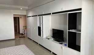 1 Schlafzimmer Wohnung zu verkaufen in Nong Prue, Pattaya Sombat Pattaya Condotel