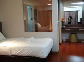 2 Schlafzimmer Appartement zu verkaufen im Nusa State Tower Condominium, Si Lom